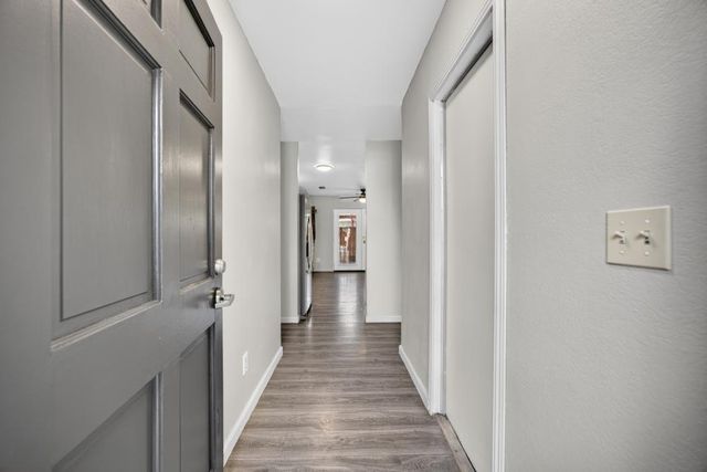 8837 Aylesford Ln, Stockton, CA 95210