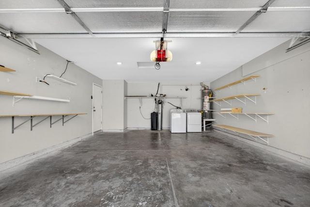 8837 Aylesford Ln, Stockton, CA 95210