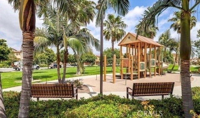 30 Cooper, Lake Forest (el Toro), CA 92630