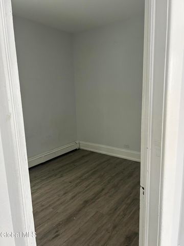 107 N Ten Broeck Street, Scotia, NY 12302