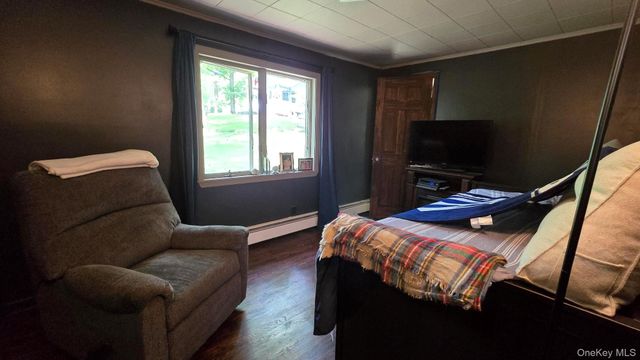 40 Barton Road, Liberty, NY 12754