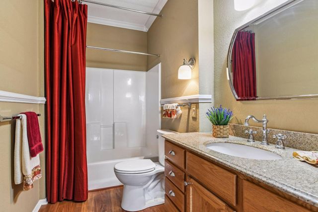 100 Clydesdale Trail 226, Medina, MN 55340