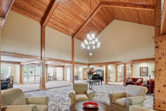 100 Clydesdale Trail 226, Medina, MN 55340