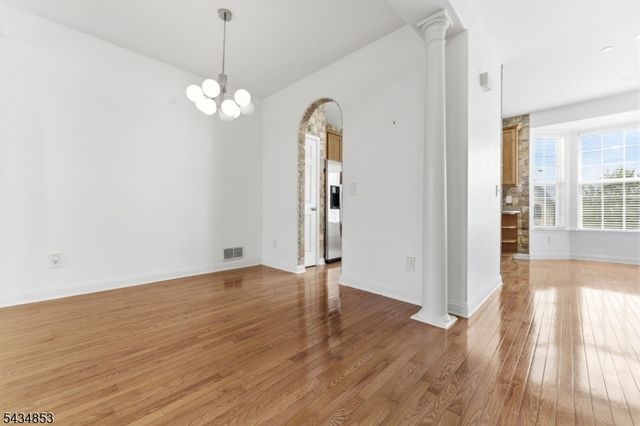9 Sundance Way, Lopatcong Twp., NJ 08865