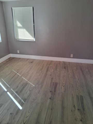 522 52 Street, West Palm Beach, FL 33407