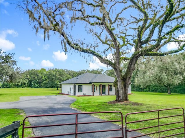 9903 NE 33RD AVENUE, Anthony, FL 32617