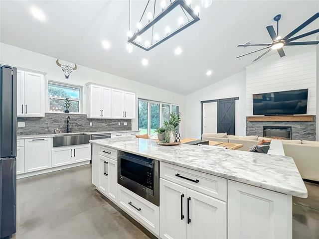 9903 NE 33RD AVENUE, Anthony, FL 32617