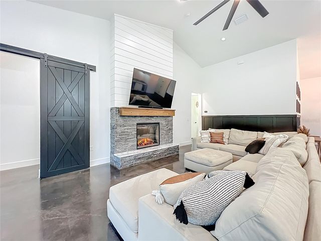 9903 NE 33RD AVENUE, Anthony, FL 32617