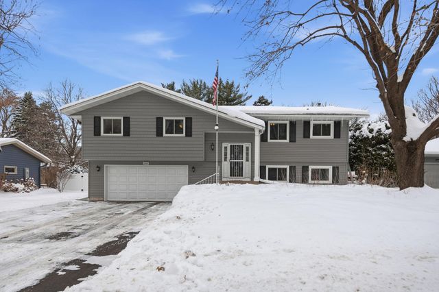 2420 Mounds Avenue, New Brighton, MN 55112