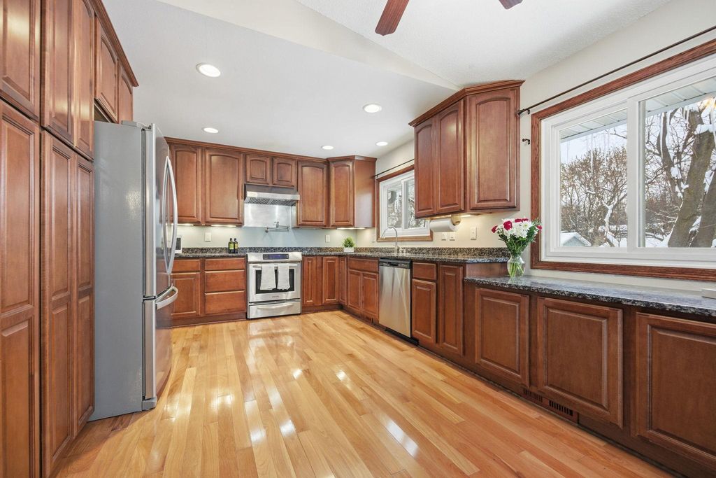 2420 Mounds Avenue, New Brighton, MN 55112