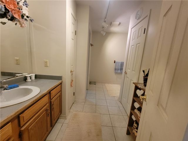 6758 Slocum Rd Road, Ontario, NY 14519