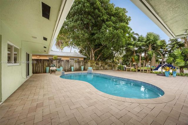 1734 W Las Olas Blvd, Fort Lauderdale, FL 33312