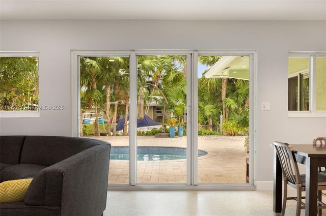 1734 W Las Olas Blvd, Fort Lauderdale, FL 33312