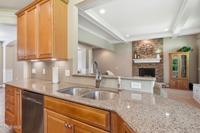 2441 Crissey Road, Sylvania, OH 43560