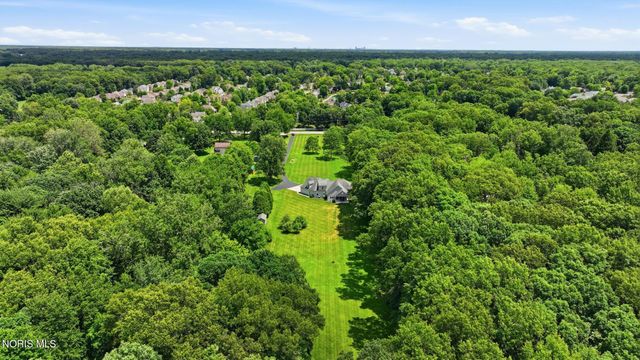 2441 Crissey Road, Sylvania, OH 43560