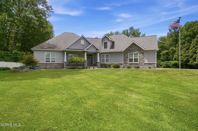 2441 Crissey Road, Sylvania, OH 43560