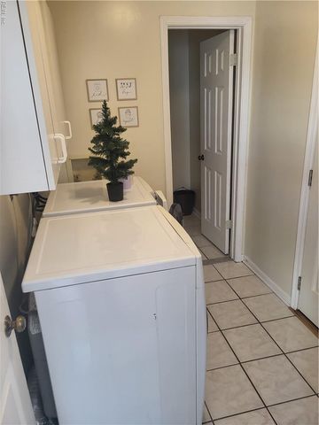 5205 Brockie ST, Virginia Beach, VA 23464