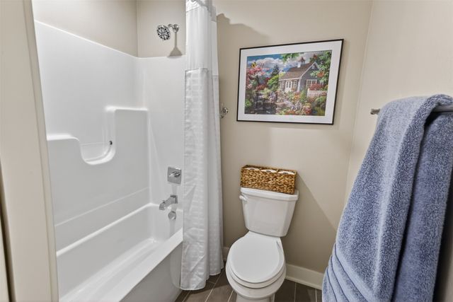 3536 NW 178th Street, Clive, IA 50325