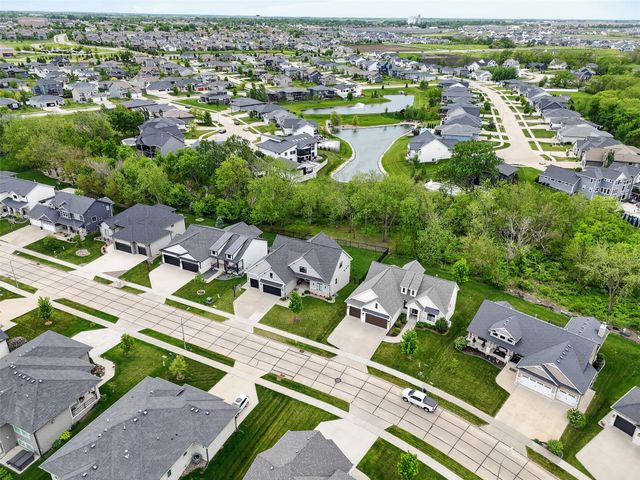 3536 NW 178th Street, Clive, IA 50325