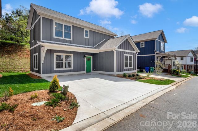 92 Wheeler Road, Weaverville, NC 28787