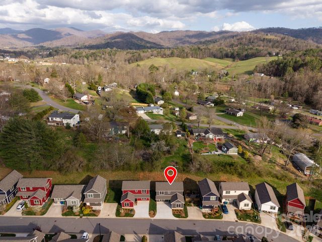 92 Wheeler Road, Weaverville, NC 28787