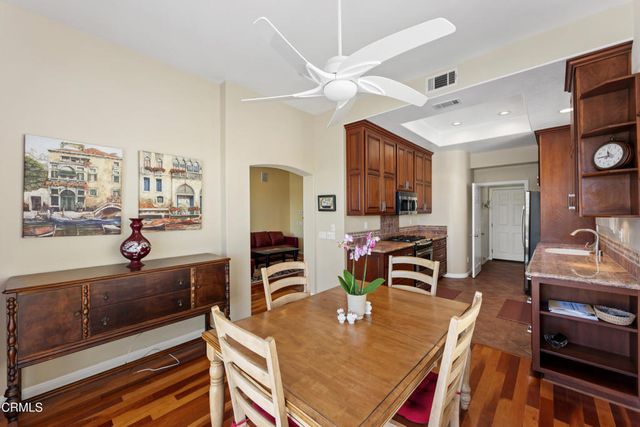 1022 Corte Augusta, Camarillo, CA 93010