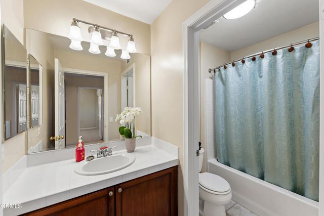 1022 Corte Augusta, Camarillo, CA 93010