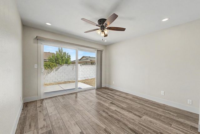 710 E Bell De Mar Drive, Tempe, AZ 85283