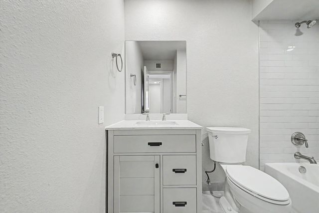 710 E Bell De Mar Drive, Tempe, AZ 85283