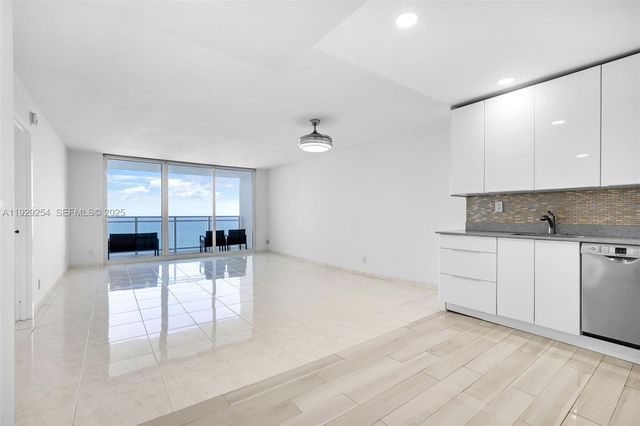 2030 S Ocean Dr 1817, Hallandale Beach, FL 33009
