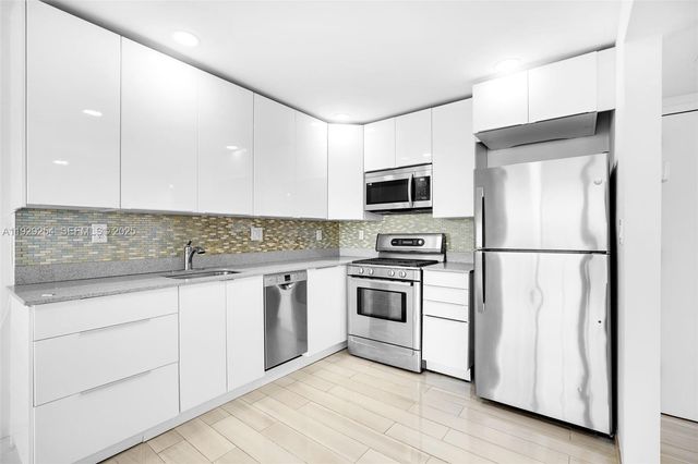 2030 S Ocean Dr 1817, Hallandale Beach, FL 33009