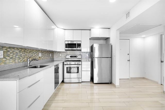 2030 S Ocean Dr 1817, Hallandale Beach, FL 33009