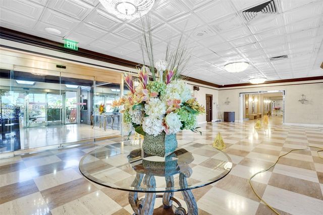 2030 S Ocean Dr 1817, Hallandale Beach, FL 33009