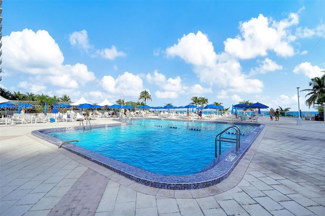 2030 S Ocean Dr 1817, Hallandale Beach, FL 33009