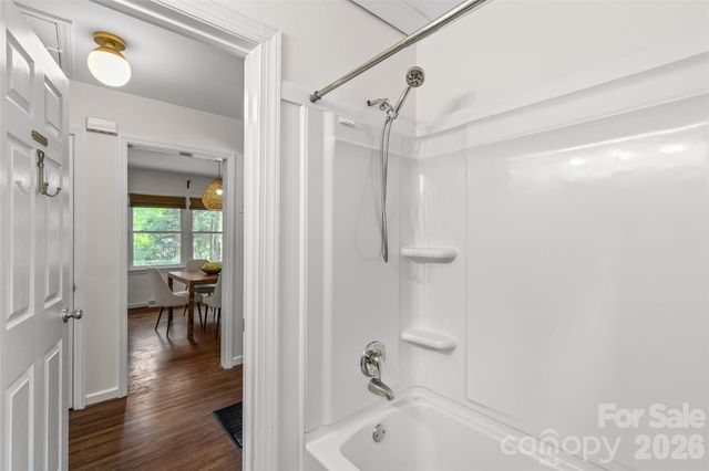 3443 Airlie Street, Charlotte, NC 28205