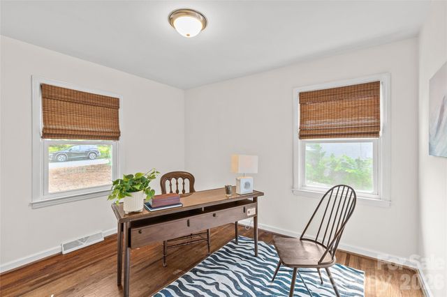 3443 Airlie Street, Charlotte, NC 28205