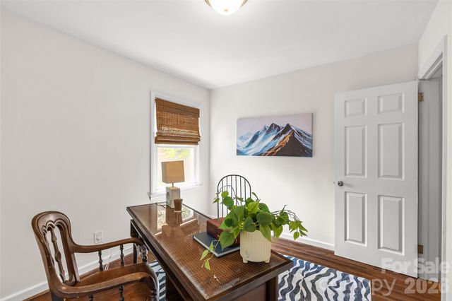 3443 Airlie Street, Charlotte, NC 28205