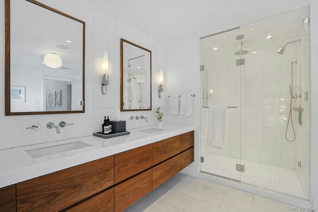 19 Overlook Road, Scarsdale, NY 10583