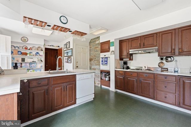 1668 HOMEWOOD LANDING RD, Annapolis, MD 21409