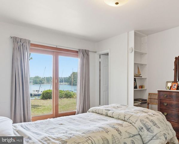 1668 HOMEWOOD LANDING RD, Annapolis, MD 21409