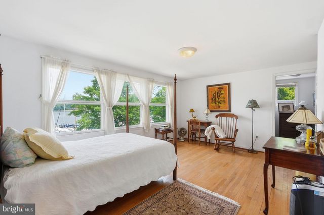 1668 HOMEWOOD LANDING RD, Annapolis, MD 21409