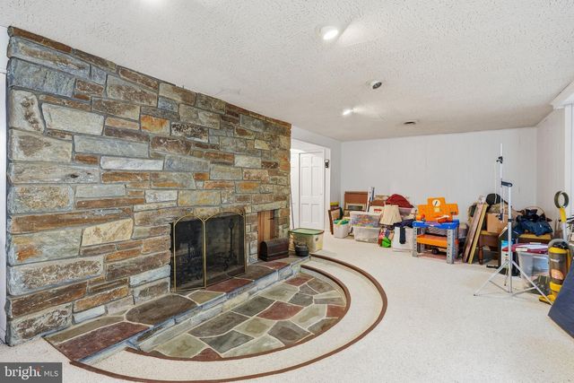 1668 HOMEWOOD LANDING RD, Annapolis, MD 21409
