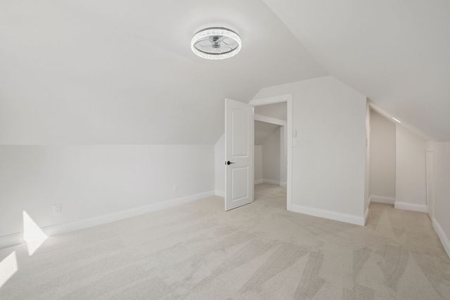 6051 S Normandy Avenue, Chicago, IL 60638