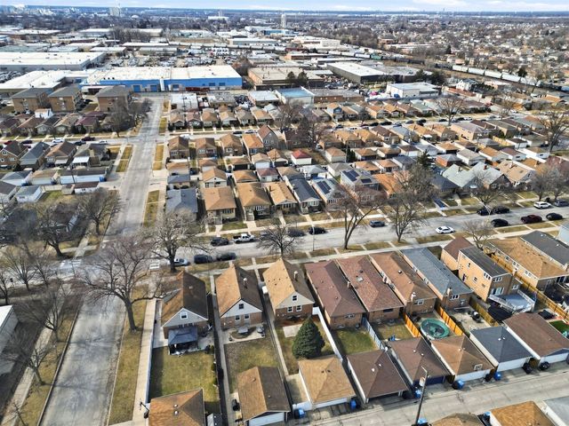 6051 S Normandy Avenue, Chicago, IL 60638