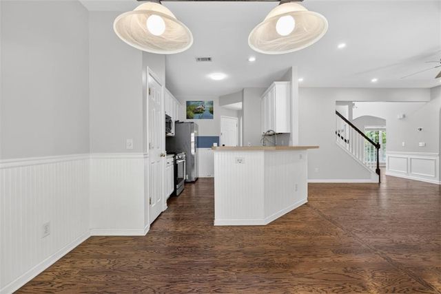 28 Stonehenge Court, Cumming, GA 30041