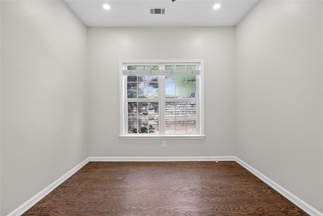 28 Stonehenge Court, Cumming, GA 30041