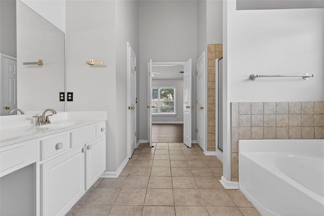 28 Stonehenge Court, Cumming, GA 30041