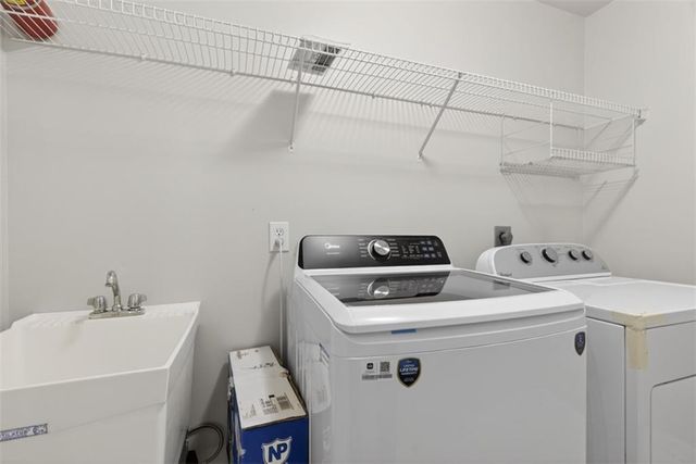 28 Stonehenge Court, Cumming, GA 30041