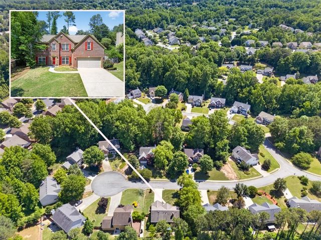 28 Stonehenge Court, Cumming, GA 30041