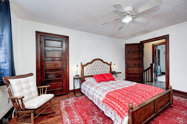 455 W Wiley Street, Greenwood, IN 46142